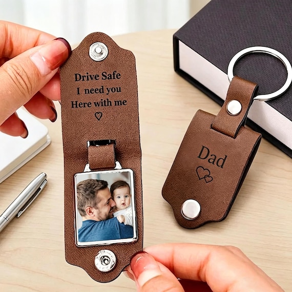 Personalized Mens Leather Keychain With Photo,metal Tag Photo