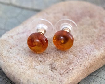 Vintage Baltic Amber Stud Earrings: 1990s Pre Owned Natural Resin Jewelry