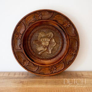 Vintage Handcarved Wooden Plate, Floral Folk Art, Wall Hanging, 1960s Home Decor, Solid Hand Made Wood Decoration