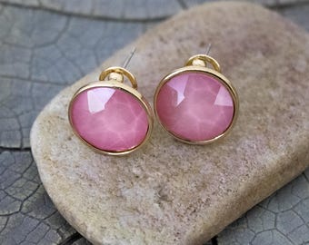 Vintage Pink Faceted Round Cabochon Stud Earrings: Gold Tone Metal, Pre Owned Jewelry
