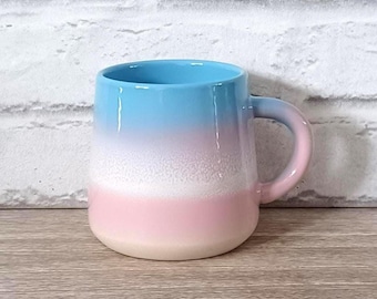 ブルー＆ピンクの釉薬をかけたモハベストーンウェアセラミックマグカップ、紅茶、コーヒー、マグカップ、スカンジナビアデザイン、キッチン、ドリンクウェア、彼女へのギフト、かわいいボヘミアンストーンのプレゼント