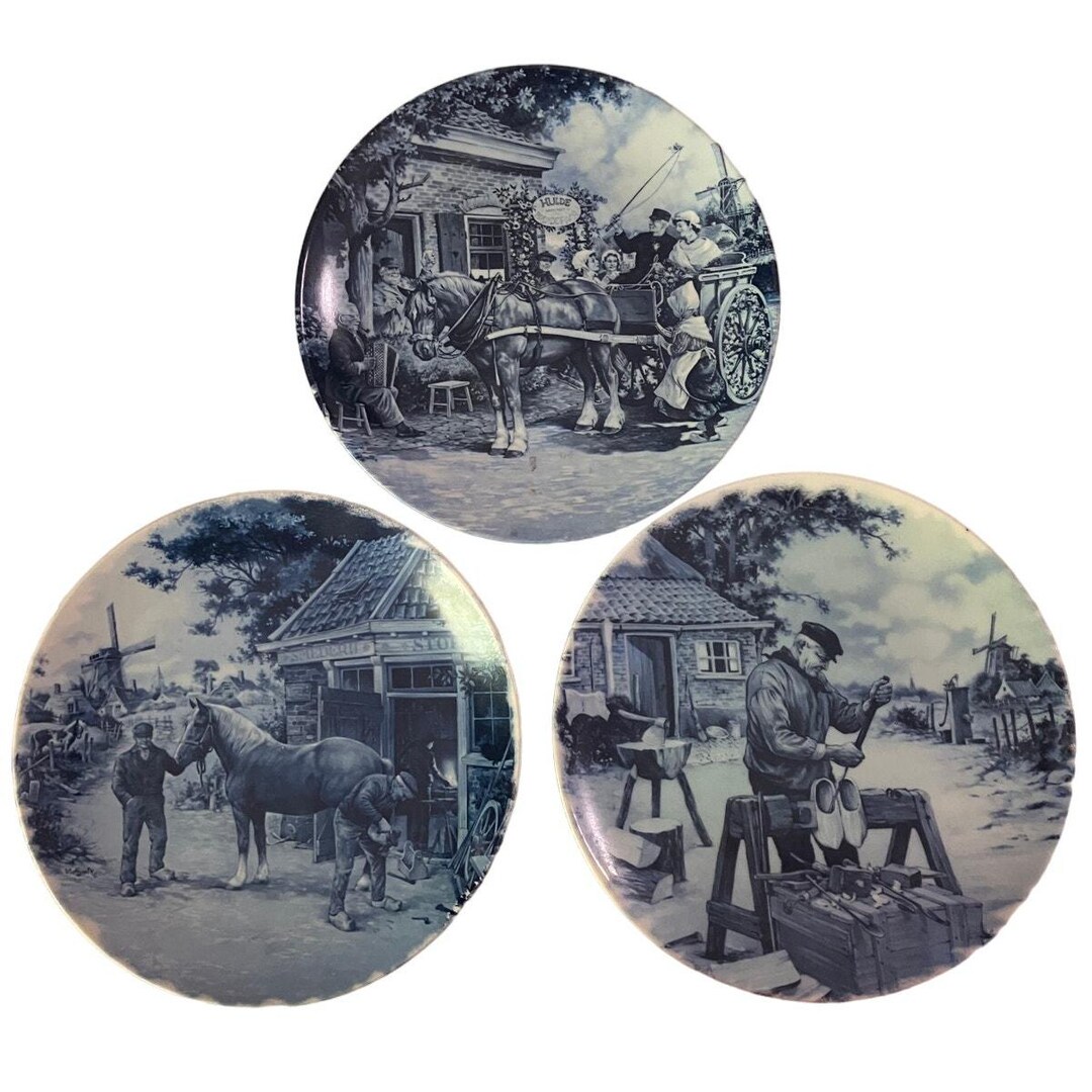 Vintage Set Of 3 Ter Steege BV Delft Blauw Hand Decorated Plates 
