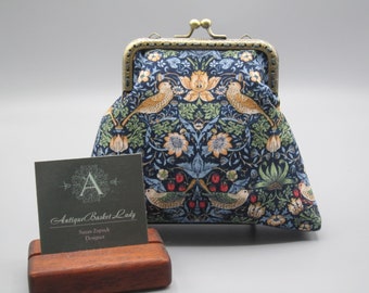 William Morris Inspired Strawberry Thief Medium Kiss lock Snap Coin Purse, Bird Snap Coin Purse, Snap Change Purse