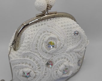 Vintage chic purse handbag bride crochet handbag coin purse white crochet handbag with clasp bag small purse white wedding crochet handbag