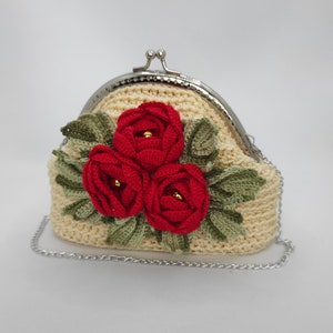 Small crochet bag small vintage purse kiss lock purse small womens wallet flower makeup bag frame bag crochet handbag floral cosmetic bag