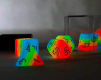 Rainbow Adventurer Rainbow Glowing Dice