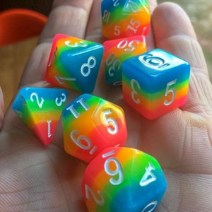 Rainbow Adventurer Rainbow Glowing Dice image 4