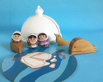 Vintage 1970s Igloo & Eskimos play set, Whale, Seal, Canoe, Japan, Taiwan