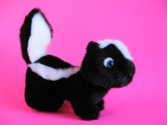 skunk stuffed animal