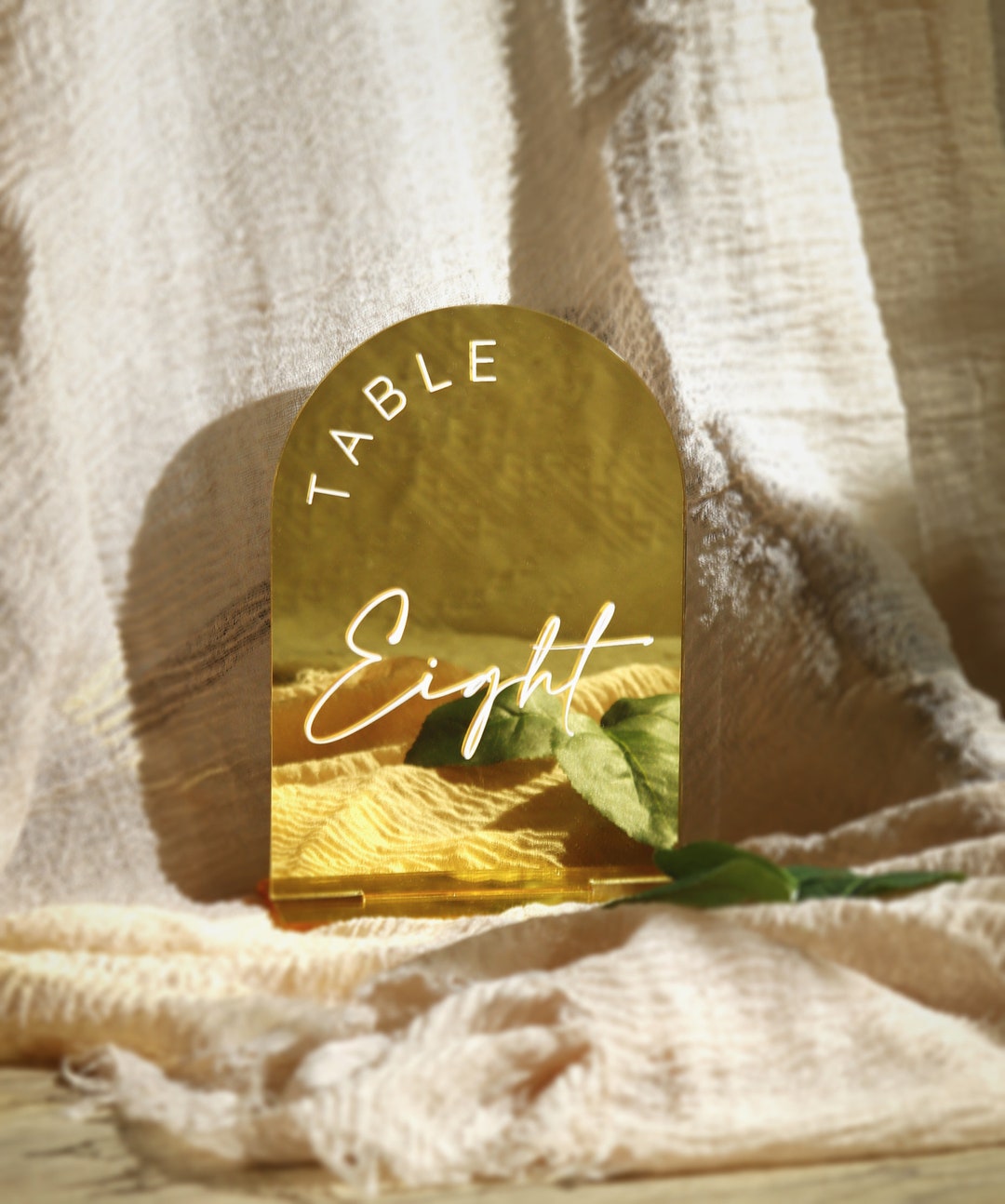 wedding-table-numbers-gold-mirror-acrylic-table-numberswedding-signage