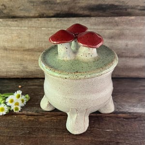 Mini/Small Ceramic Mushroom Jar: 5 ounces, Trinkets, Woodland Décor (Item #W96)