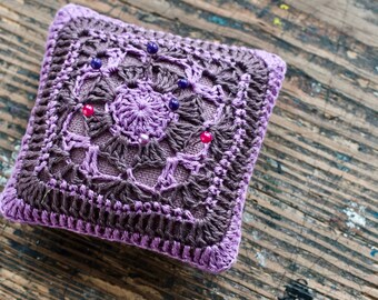 Linen  pincushion - crochet motif