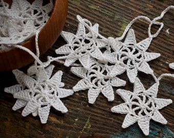 Crochet Garland - Wall Hanging - Small Doily Bunting -- Snowflake garland - snow white