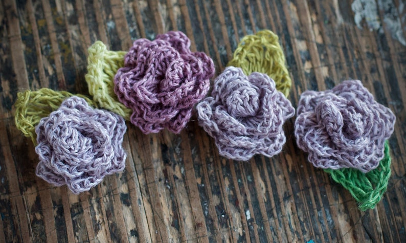 Set of 4 Crocheted Linen Roses Embellishments image 3