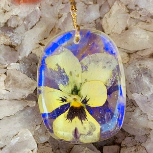 Real Flower Jewelry, Pressed Flower Necklace, Dried Flower Jewelry, Botanical Necklace, Resin Necklace, Layering Necklace image 7