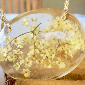 Botanical Jewelry, Real Flower Necklace, Dried Flower Jewelry, Pressed Flower Necklace, Terrarium Jewelry, Resin Necklace