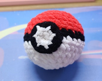 Pokéball en crochet tout doux