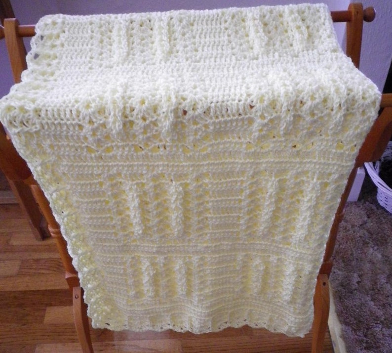Antique White Hand Crocheted Baby Afghan Etsy
