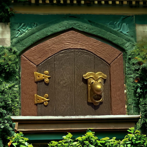 Alice In Wonderland Fairy Door with 3D hand sculpted and hand painted hinges and doorknob. Dopamine Decor Super Cool Novelty Xmas present