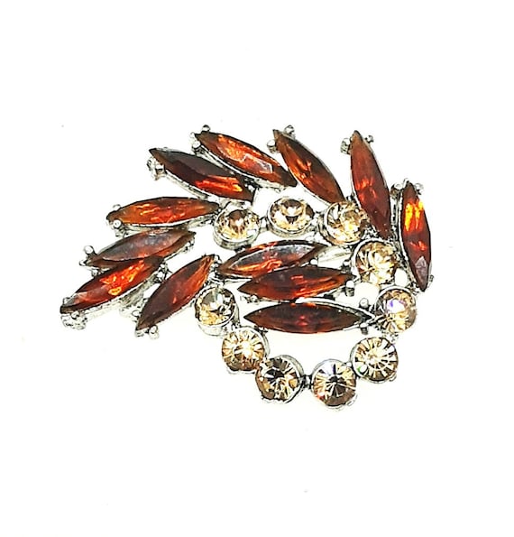 Vintage Weiss Amber Topaz Rhinestone Brooch