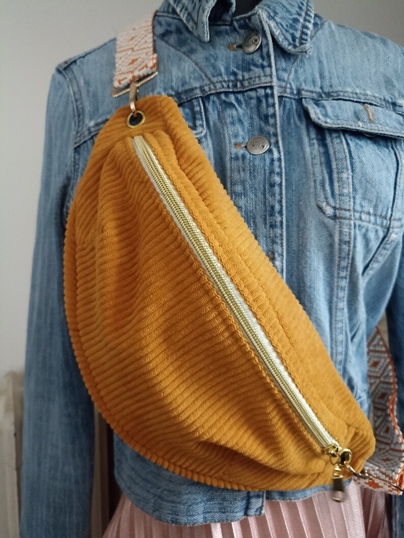 Original Size M Fanny Pack in Removable Mustard Yellow Floral Corduroy ...
