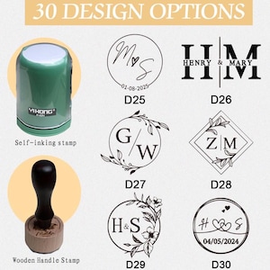 Timbro in gomma personalizzato per matrimonio/Timbro in rilievo con iniziali e cognome della coppia/Timbro personalizzato/Timbro in rilievo con monogramma/Regali di nozze personalizzati