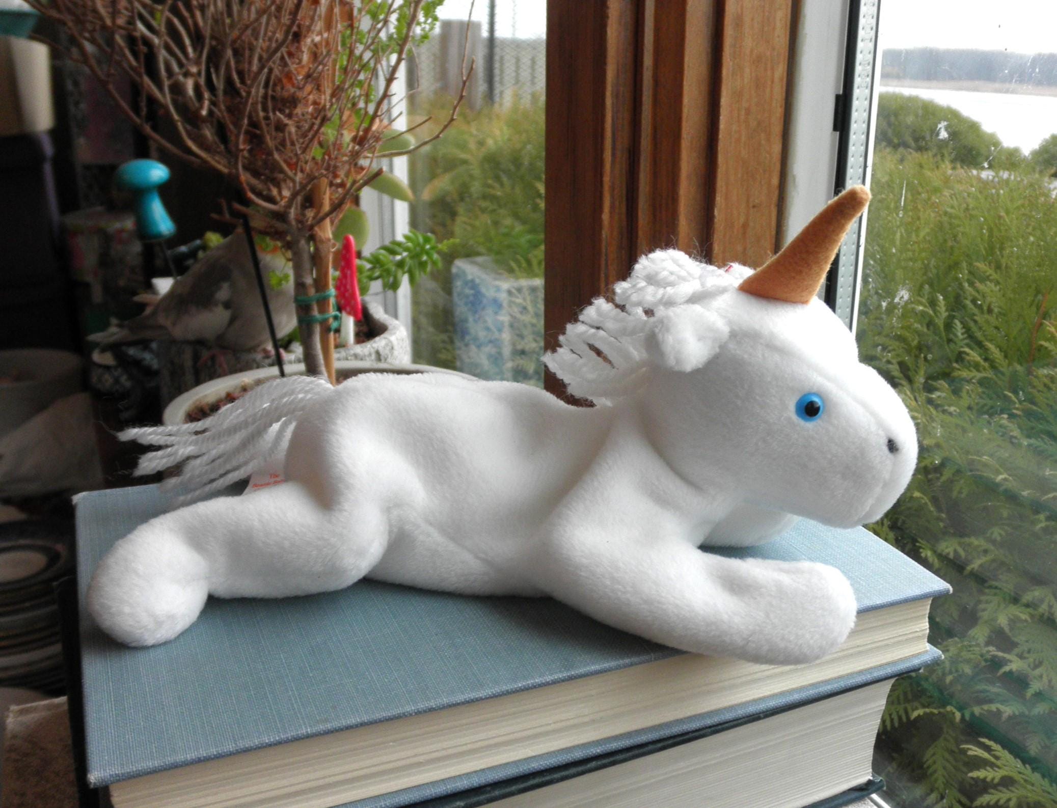 Vintage 1993 Mystic Beanie Babies Style 4007 White Unicorn