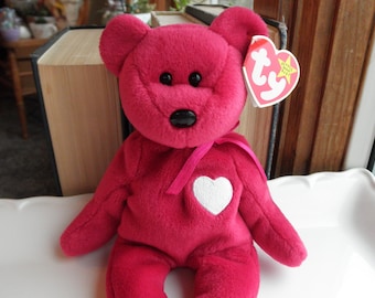 Ty Beanie Baby「カサノバ」胸にハートマークのある白いクマ（8.5