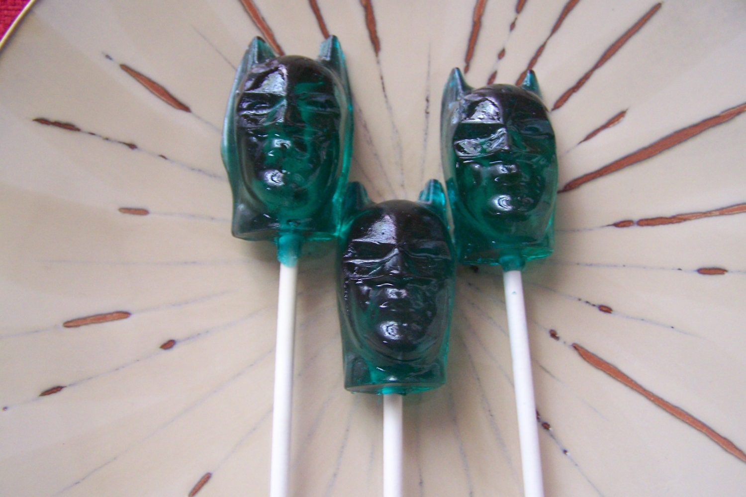 Escribir con chocolate en tartas: 2 métodos fáciles, image size:1500x1000