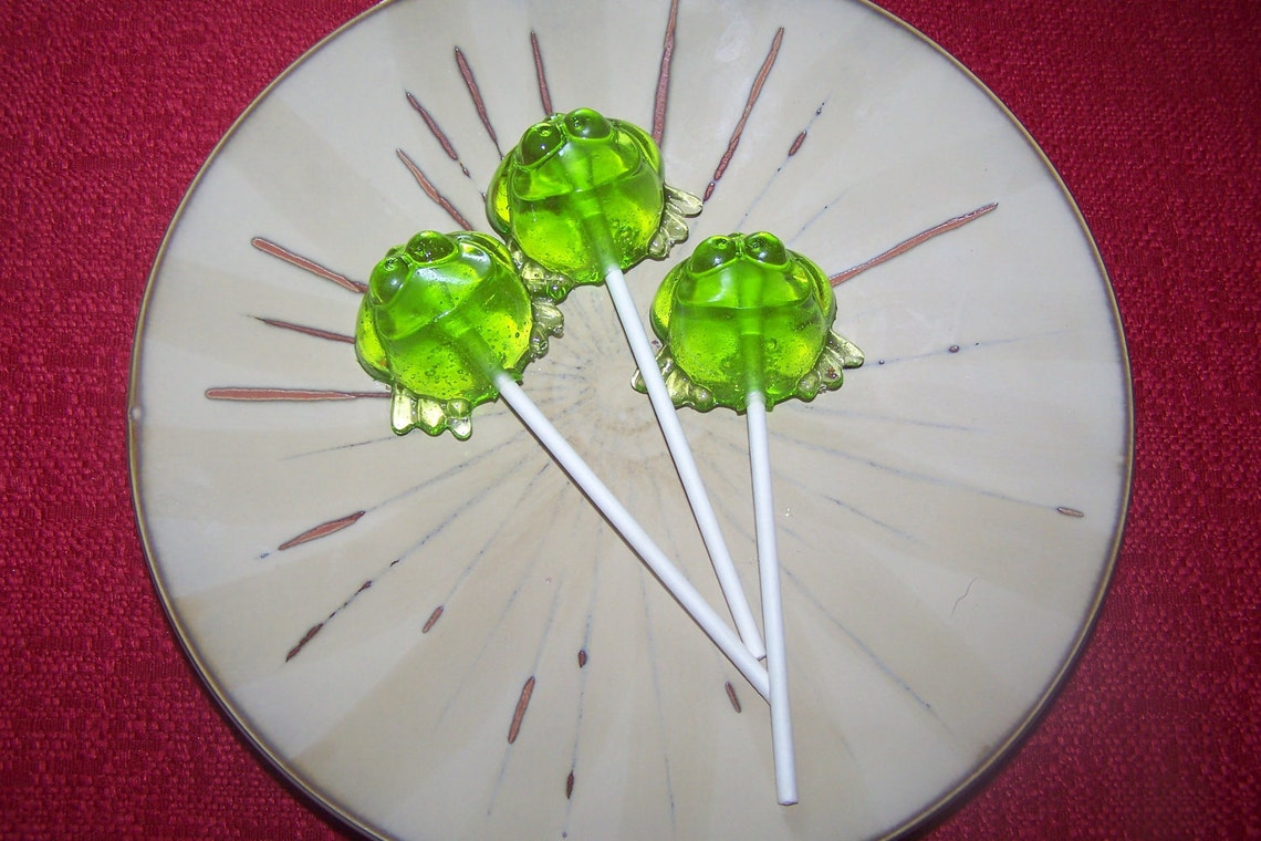 10 Hoppity Frogs Frog Lollipop Lollipops Sucker Party Favor Etsy