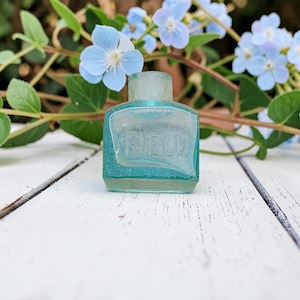 Vintage Aqua Green Square Ink Bottle,J Field Inkwell Scace  Writing Ink Pot, 1900 Victorian, (CA57)