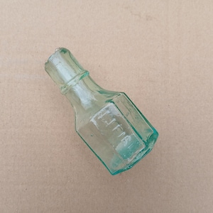 Scarce Circa 1900 Vintage  Tall Aqua Glass Eight Sided Advertising Ink Bottle, J  J Field. Inkwell  Writing Ink Pot, Antique (B3-11)