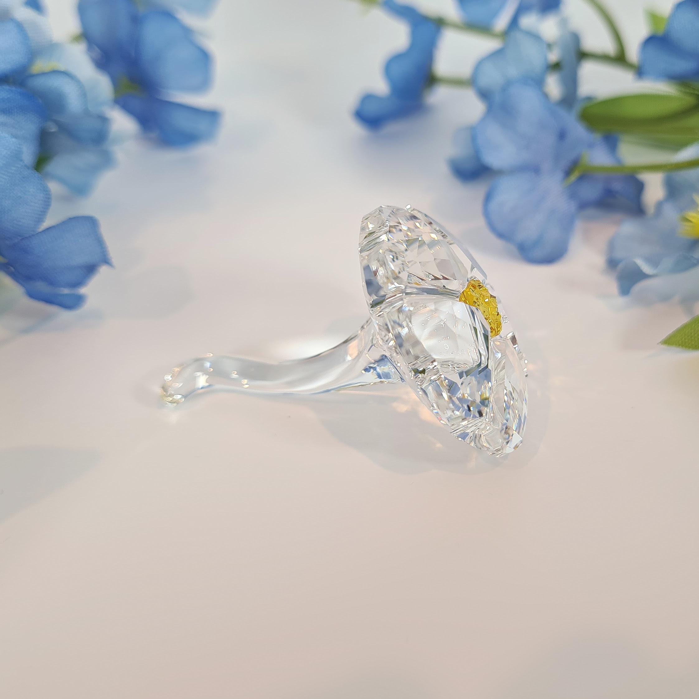 スワロフスキー　クリスタルオブジェ　ワイルドフラワー Swarovski Wild Flower Figurine, Crystal Wildflower Yellow Centre