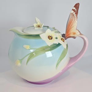 テ*ク様 Franz Collection Butterfly トレイ　XP16 Franz Porcelain Butterfly Cup Saucer & Spoon Set XP1693 | eBay