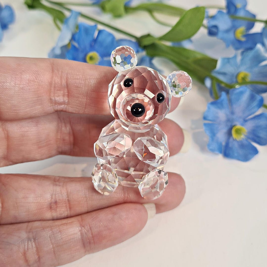 Swarovski Crystal Mini Bear Ornament Vintage Swarovski Bear Figurine swarovski-crystal-mini-bear-ornament-vintage-swarovski-bear-figurine