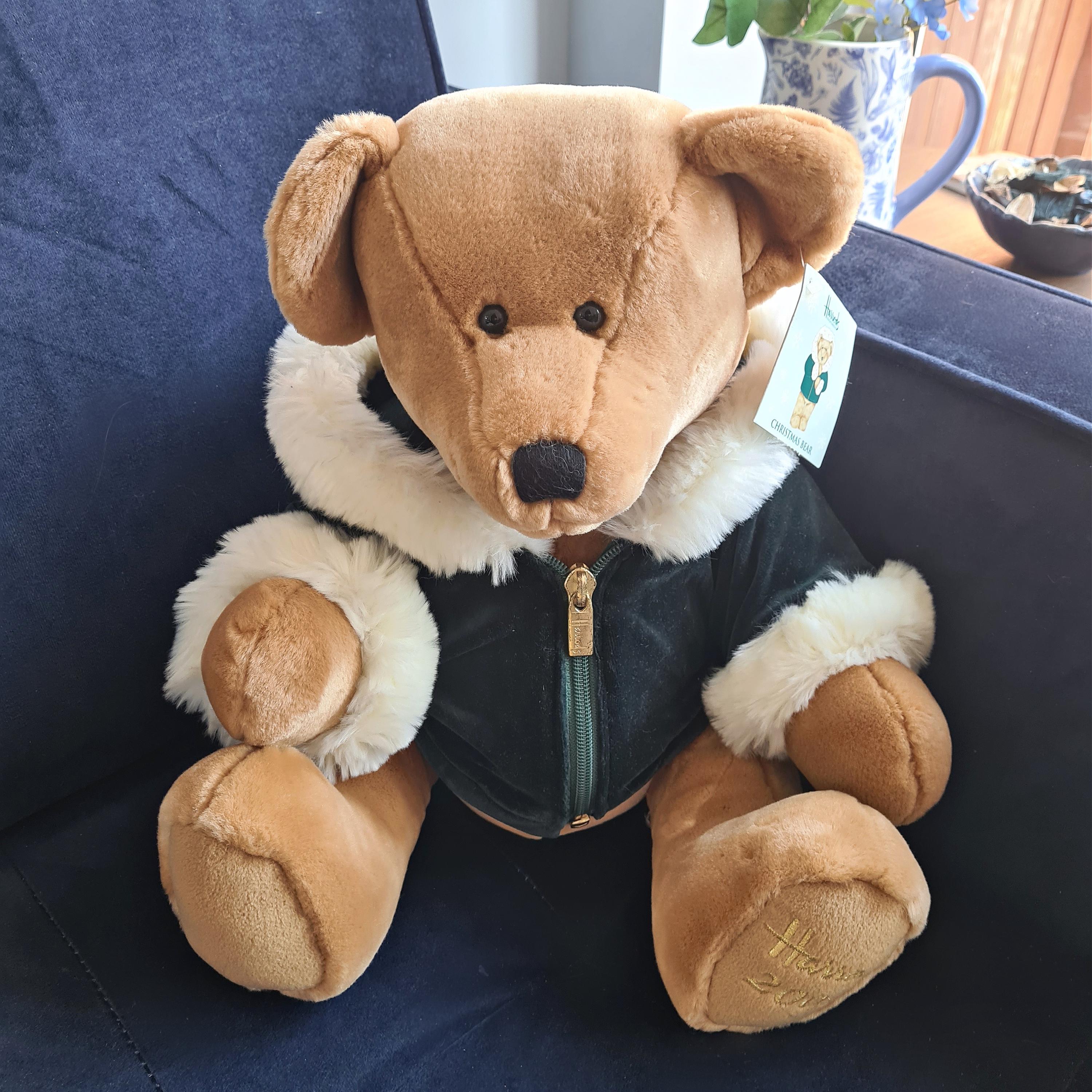 Harrods 2001 Collectible Teddy Bear, Harrods Christmas 'scott