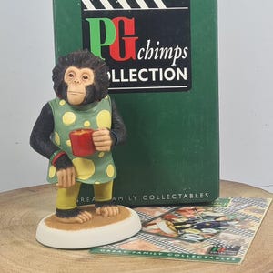 Robert Harrop PG Tips Figurine &#39;Samantha Tipps&#39; PG015, Collectible Vintage Ornament