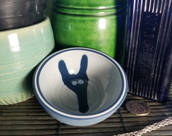 Ciotole Chiisana in ceramica fatte a mano con simpatiche creature pazze - Design 10