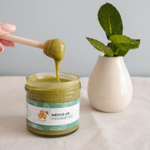 Organic Creamed Honey with Peppermint – Raw Bio Spread, Refreshing Herbal Honey