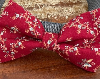 Vintage Maroon Floral Calico Fabric Dog Bow Tie You Pick Size Wedding Dog Bow Tie