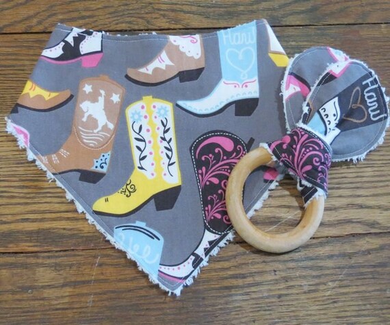 teething bibs boots