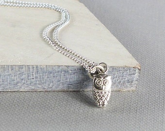 Sterling Silver Tiny Owl Necklace - Small Owl Pendant, Silver Owl Necklace, Tiny Bird Necklace, Silver Bird Pendant, Gift for Her