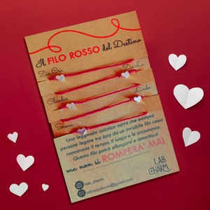 Cinque Bracciali Filo Rosso del Destino | Cartolina con i vostri nomi scegli tu il ciondolo