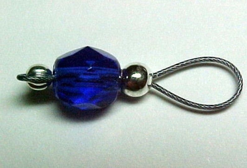 Cobalt Blue Stitch Markers US 10 Item No. 450 image 2