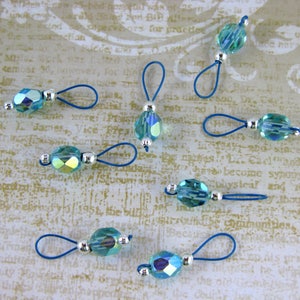 Light Aqua on Crater Lake Blue Wire Stitch Markers - US 5 - Item No. 452