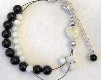 Abacus Row Counter Bracelet - With or Without Extender - Genuine Mother of Pearl and Black Onyx - Item 493