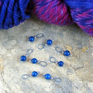 Turquoise Riverstone Beads Stitch Markers on Crater Lake Blue Wire - US 5 - Item No. 558