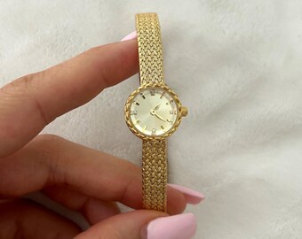 Vintage Women Watch, Wrist Watch, Dainty Watch, Vintage Watch, Dainty Gold Watch, Womens Gold Watch, Womens Watch, Gold Watch, Gift For Her