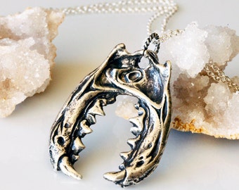 The Jaws of the Jabberwocky, sterling silver pendant