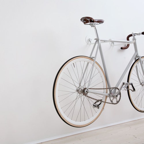 Bike shops Hooks / WHITE CELESTE SKIN